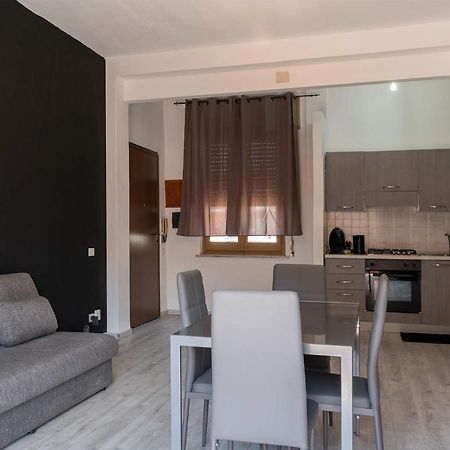 Monfalcone City Room Rental Apartment カリアリ エクステリア 写真