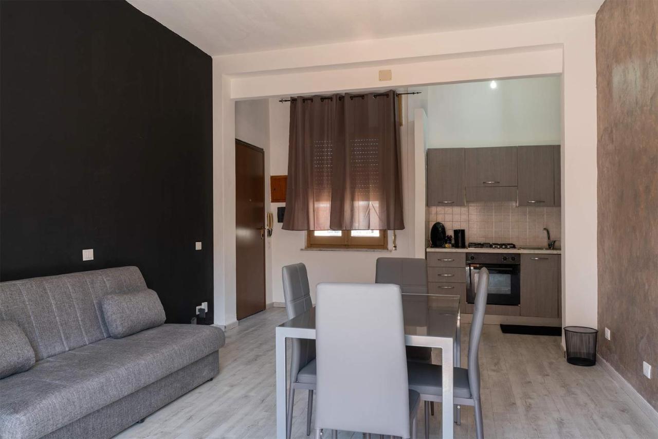 Monfalcone City Room Rental Apartment カリアリ エクステリア 写真